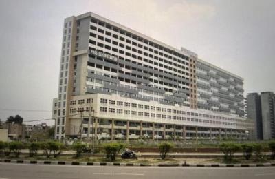 CCC Residential Suites Zirakpur: 1 BHK High-Rise Apartments for Sale | Best Residential Projects in Zirakpur