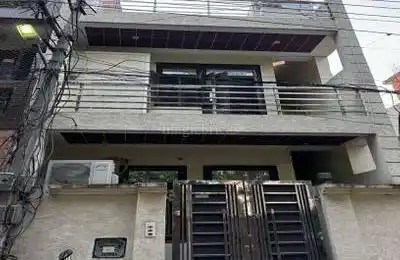 Residential House For Sale Urban Estate Sector 10A, Gurgaon