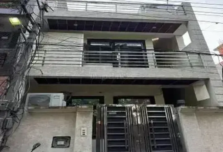 Residential House For Sale Urban Estate Sector 10A, Gurgaon