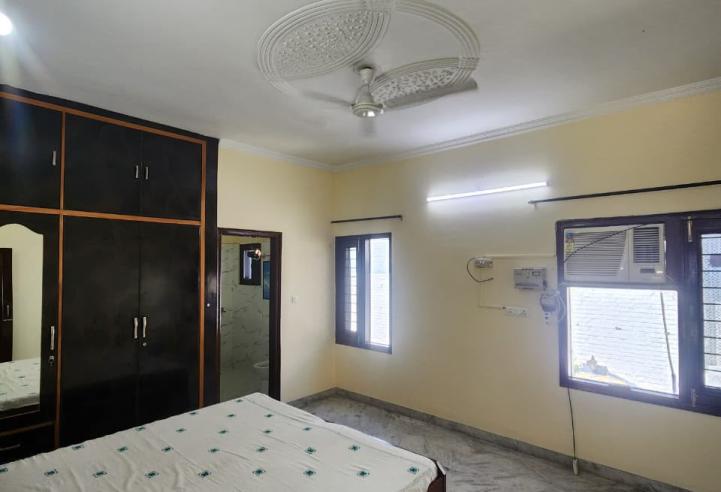 Newly Built Girls PG in Sector 32, Chandigarh | Meals Included | Premium Stay