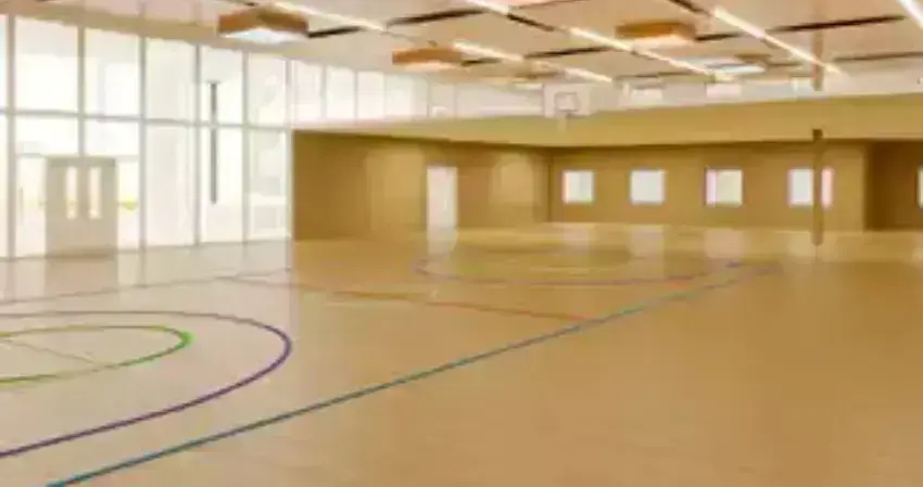 Amulyam Square Airport Road Mohali: Best Commercial Projects in Mohali | Residential Plots in Mohali | Real Estate – swimming pool
