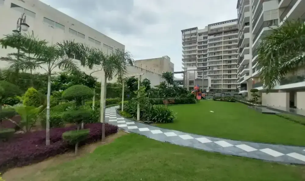 Aura Gazania Gazipur Road Zirakpur | Luxury 3BHK High-Rise Apartments in Zirakpur Residential Projects – clubhouse