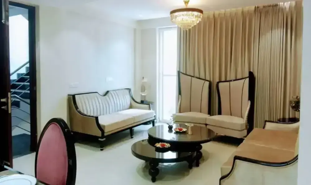 Bollywood Essencia Gazipur Zirakpur | Luxury 3BHK High-Rise Apartments in Zirakpur Residential Projects – clubhouse