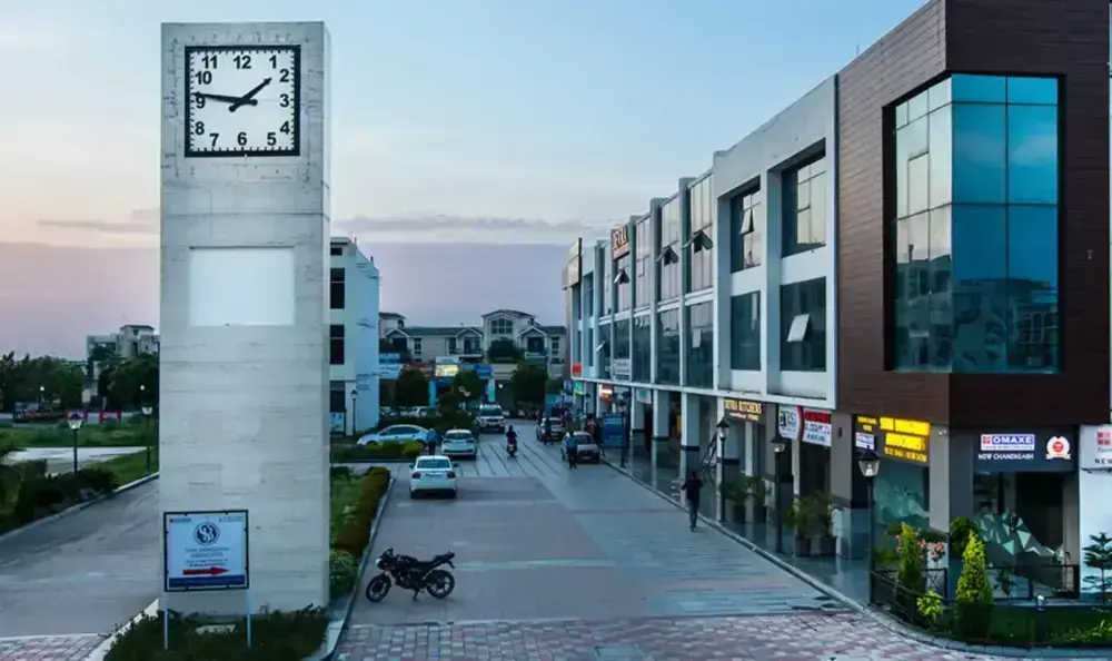 Clockton High Street Sector 82A New Chandigarh | Shopping Complex & Office Spaces in New Chandigarh Commercial Projects in Mohali