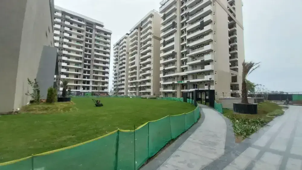 Green Lotus Utsav Zirakpur: 3/4/5/6 BHK Luxury Apartments in Zirakpur – Best Residential Projects in Zirakpur – elevation