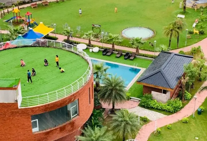 Trishla City