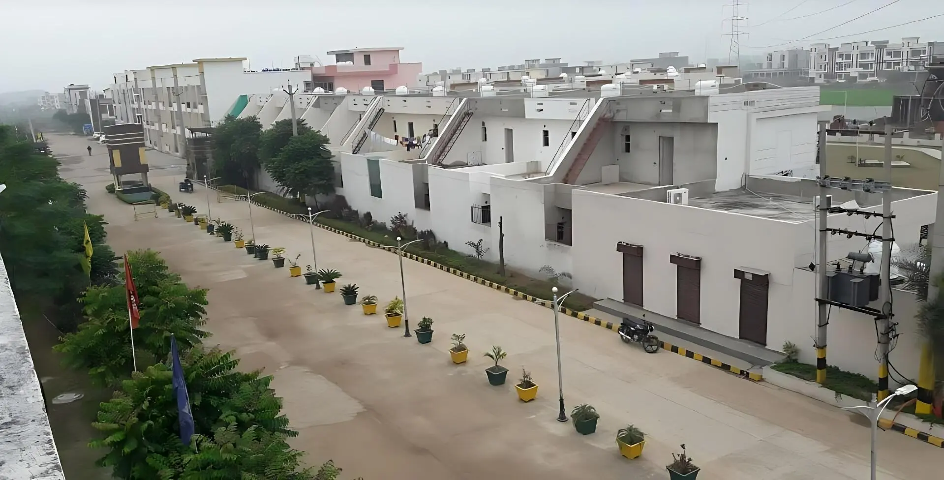 Global City - Sunny Enclave | Luxury Independent Plots Floors Villas in Kharar – common area