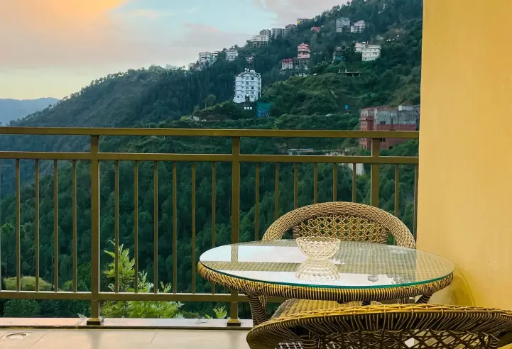 Himachal Cliffton Valley in Shimla – clubhouse