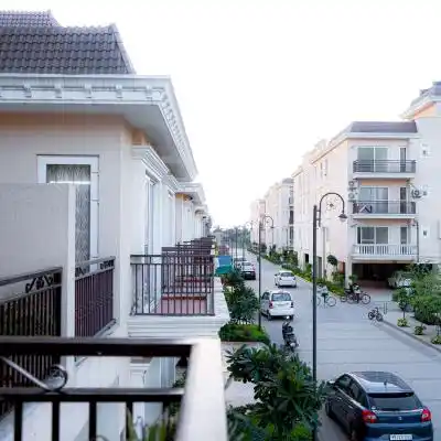 Golden Avenue - 3BHK Luxury Flats &amp; Apartments