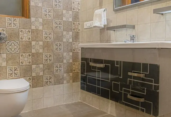 Independent House/Villa for Sale in Kanda, Kasauli