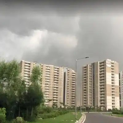 Signature Towers - Luxury High Rise Apartments in Sector 66A