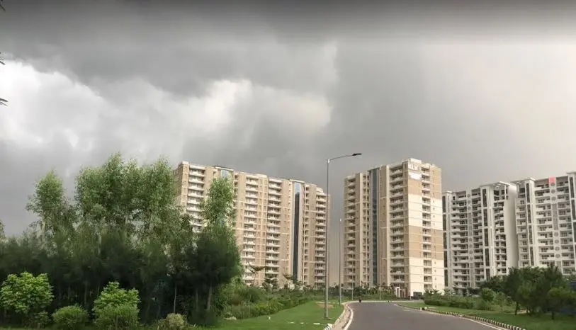 Signature Towers - Luxury High Rise Apartments in Sector 66A in Mohali