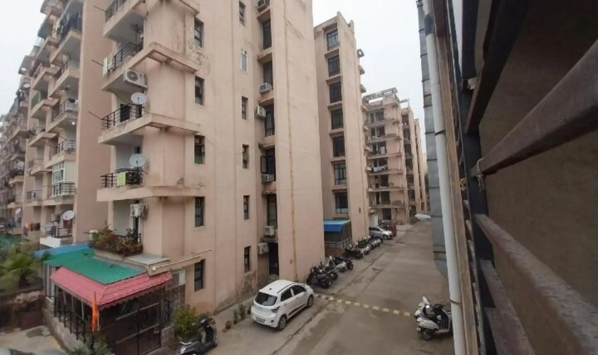 Jaipuria Sunrise Greens Zirakpur – Premium Apartments by HOMZIIO – landscape