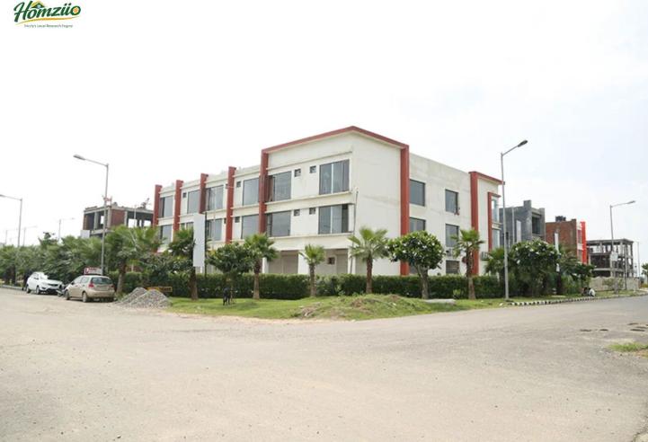 Jubilee Square Aerocity Mohali: Best Commercial Projects in Mohali | Mohali Commercial Property for Sale – clubhouse