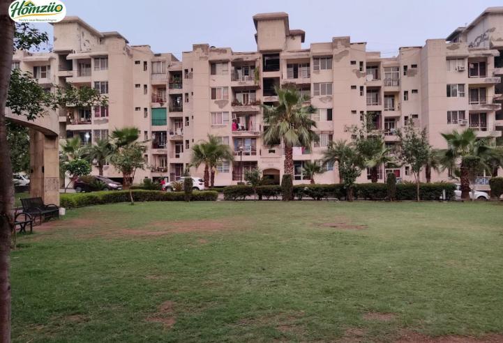 Omaxe Parkwoods - 1, 2 & 3 BHK Apartments in Baddi, Himachal Pradesh – clubhouse