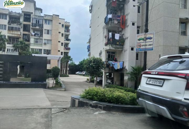 Omaxe Parkwoods - 1, 2 & 3 BHK Apartments in Baddi, Himachal Pradesh – elevation