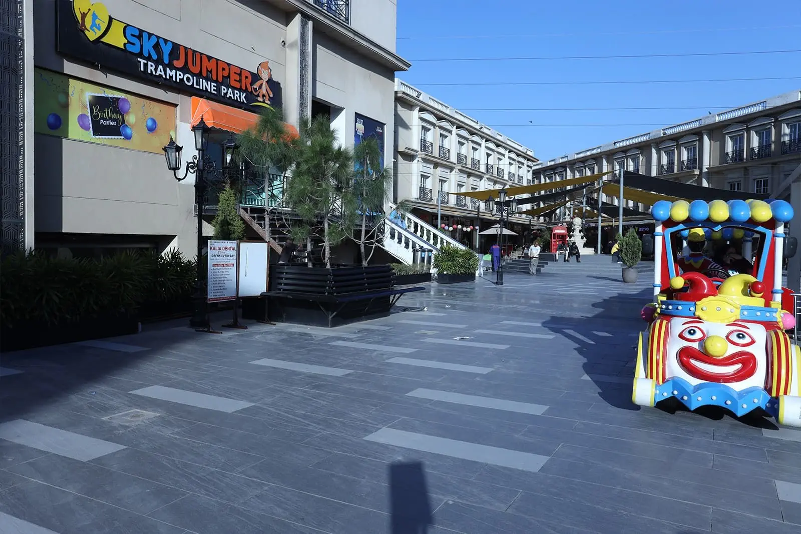 Oxford Street Zirakpur: Premium Commercial High-Rise Project in Zirakpur Punjab – elevation