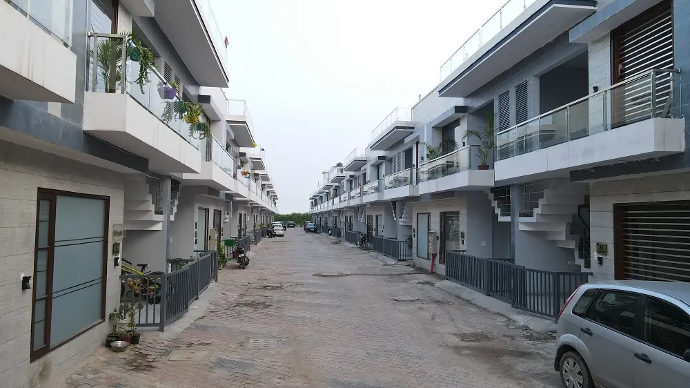Paradise Palms - Premium Residential Villas in Kharar