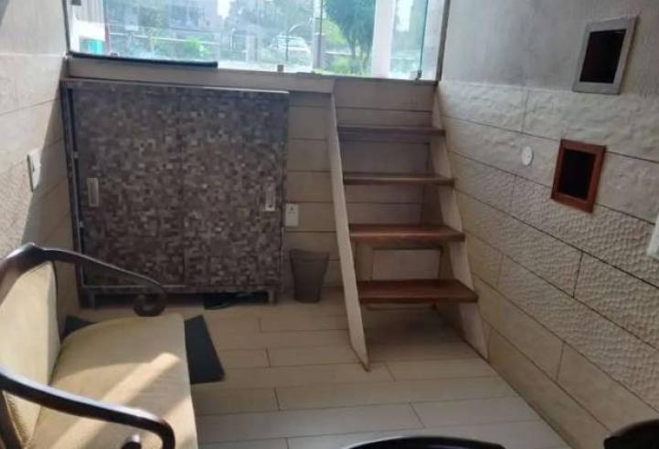 Fully furnished office space