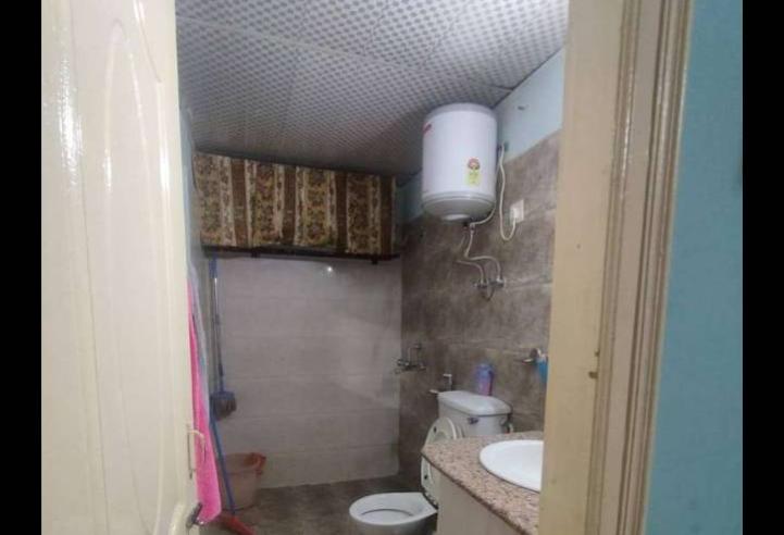 2bhk semi-furnished