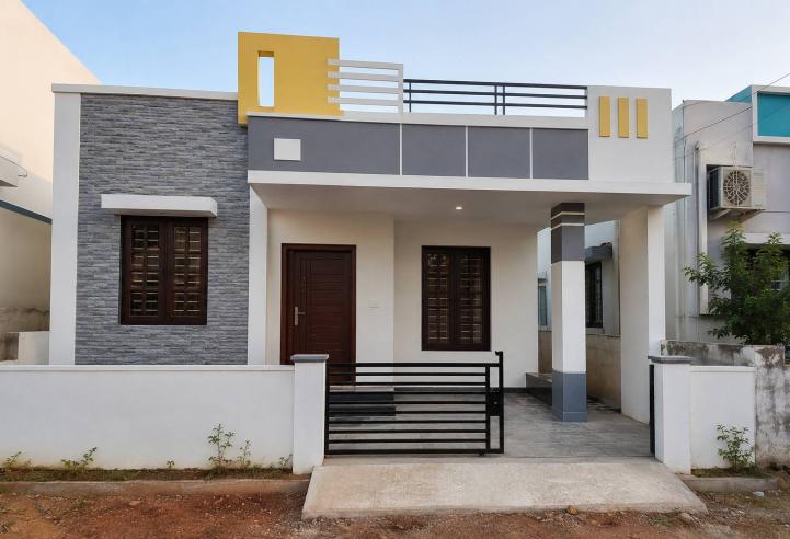 Modern 3BHK Family Home with Spacious Rooms, Stylish Design, Balcony, and Ample Natural Light