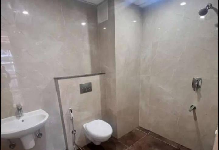 3bhk semi furnished