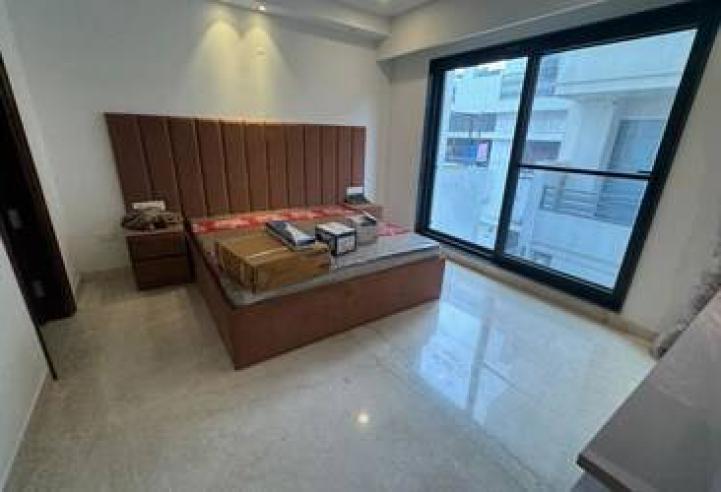 Luxury 3 BHK Builder Floor for Sale in Sector 8 Panchkula | 350 Sq. Yards Ready-to-Move Property