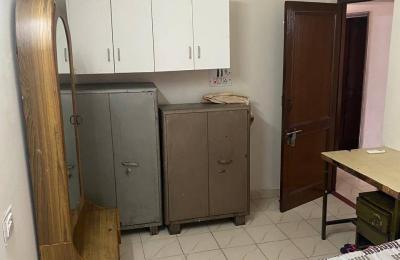 Fully Furnished 3 Room Kitchen Set in Sector 46, Chandigarh | Owner Free | For Girls
