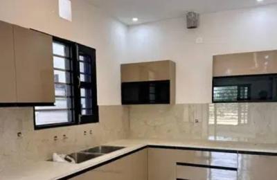 82GAJ FURNISHED 1 BHK FLAT FOR SALE