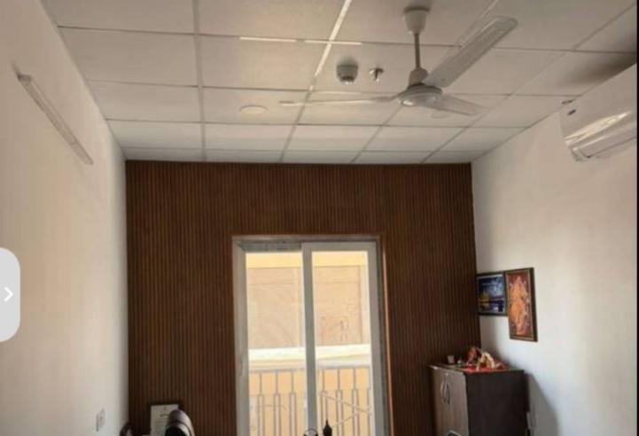 semi- furnished office space