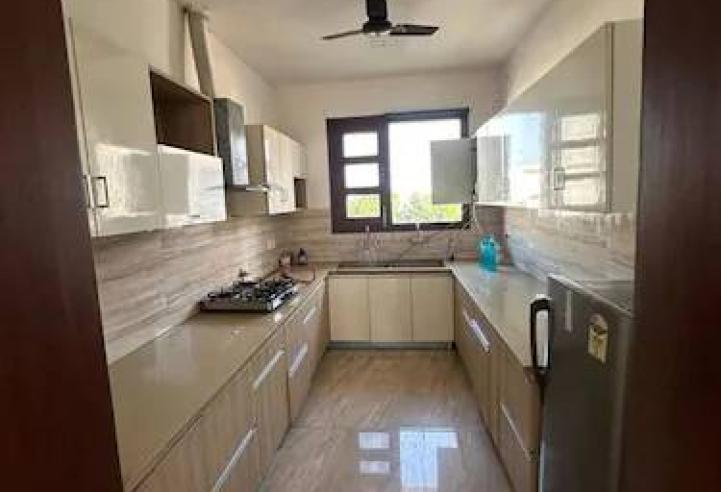 Spacious 2 BHK Builder Floor for Sale – Modern Living in a Prime Location