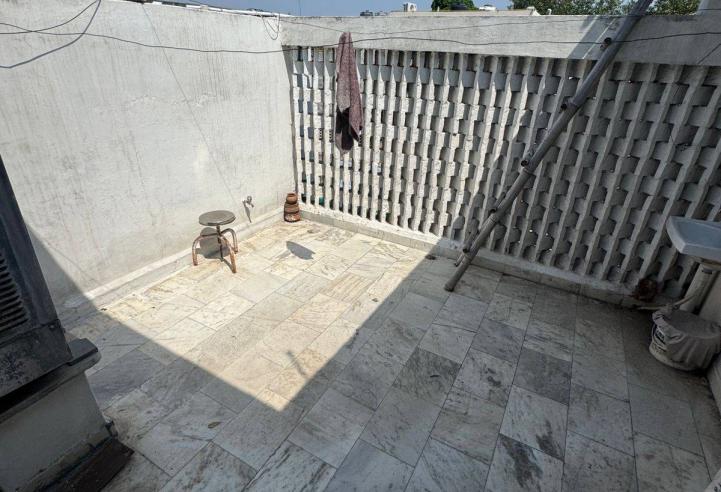 Fully Furnished 2 Room Set in Sector 37, Chandigarh | AC &amp; Cooler Options | Ready to Move