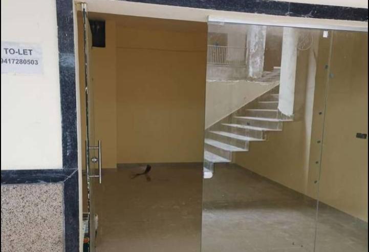 furnished commercial