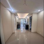 3bhk semi furnished