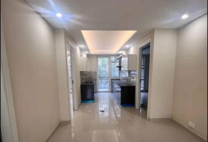 3bhk semi furnished