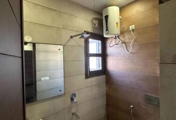 Spacious 2 BHK Builder Floor for Sale – Modern Living in a Prime Location