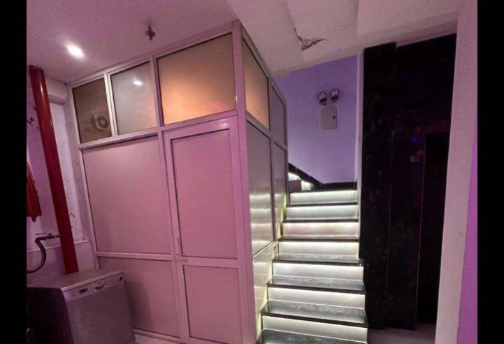 4bhk furnished vila