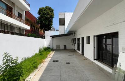 Elegant &amp; Spacious 3 BHK House Available for Rent