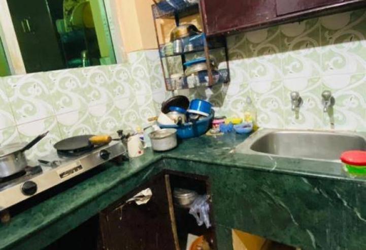 Fully Furnished 3 Room Kitchen Set in Sector 46, Chandigarh | Owner Free | For Girls