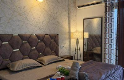 Spacious Apartment with Modern amenities