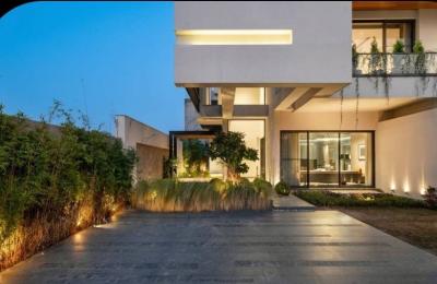 The Hollywood Villa in Rural Punjab