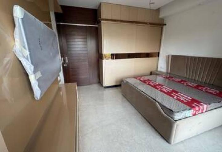 Luxury 3 BHK Builder Floor for Sale in Sector 8 Panchkula | 350 Sq. Yards Ready-to-Move Property