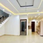 duplex 3bhk semi furnished
