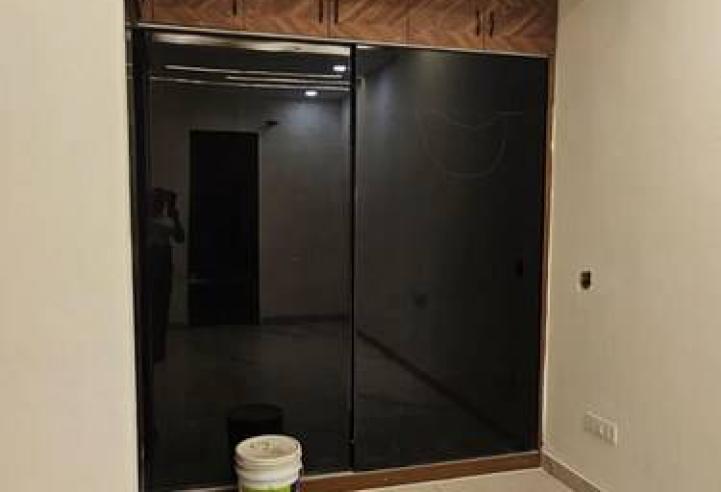 Luxury 5 BHK Independent House for Sale in Motiaz Guildford Square, Zirakpur | Study Room &amp; Prime LocationSlug