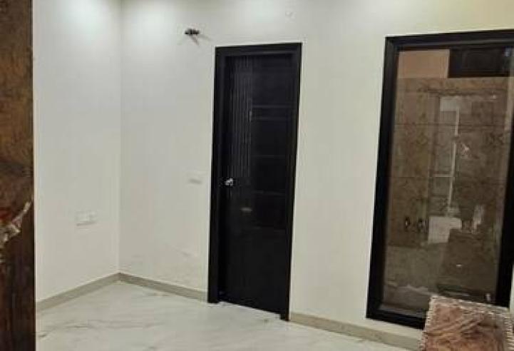 Luxury 5 BHK Independent House for Sale in Motiaz Guildford Square, Zirakpur | Study Room &amp; Prime LocationSlug
