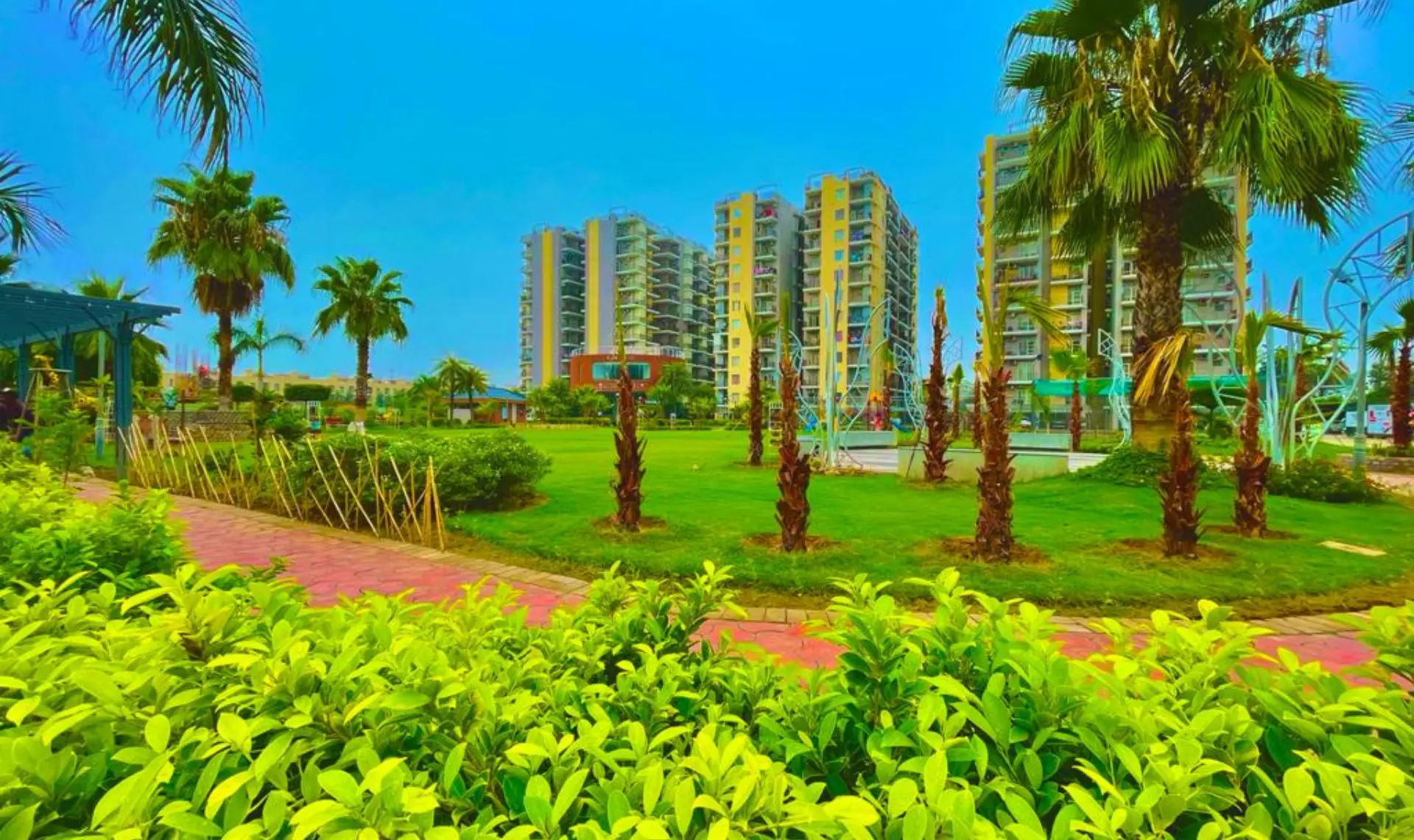 Trishla City Nabha Zirakpur | Luxury 2BHK, 3BHK & 4BHK High-Rise Apartments in Zirakpur Residential Projects – amenities area